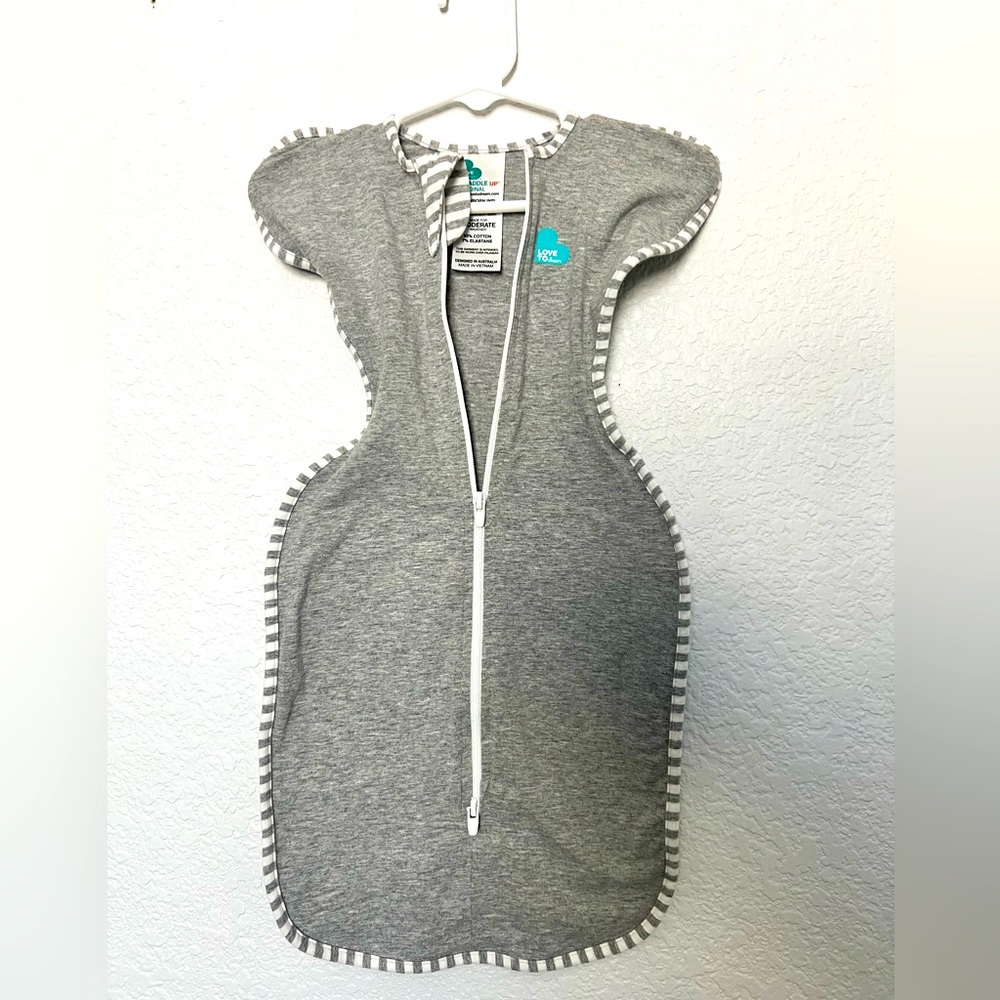 Swaddle up Love to dream newborn new without tag